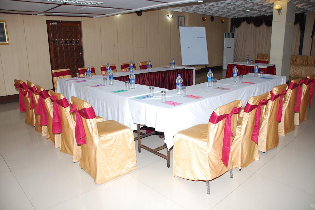 Hotel Mandakini Jaya International Hyderabad Eksteriør bilde