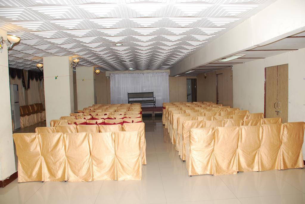 Hotel Mandakini Jaya International Hyderabad Eksteriør bilde